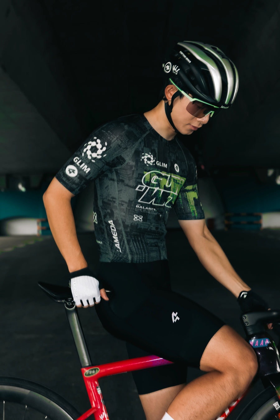 Men's cycling jerseys collection