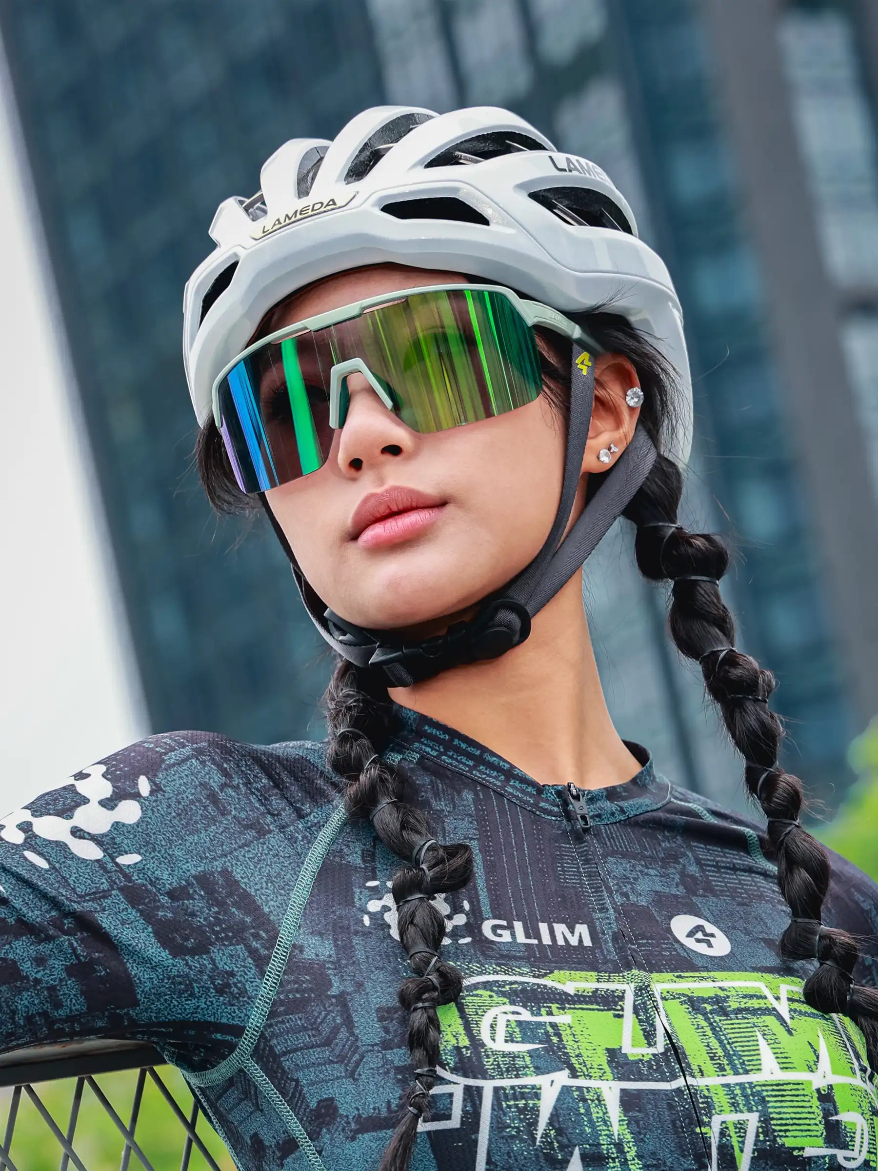 LAMEDA Cycling & Running Sunglasses – Polarized/Photochromic Lenses with RX Insert – Lameda