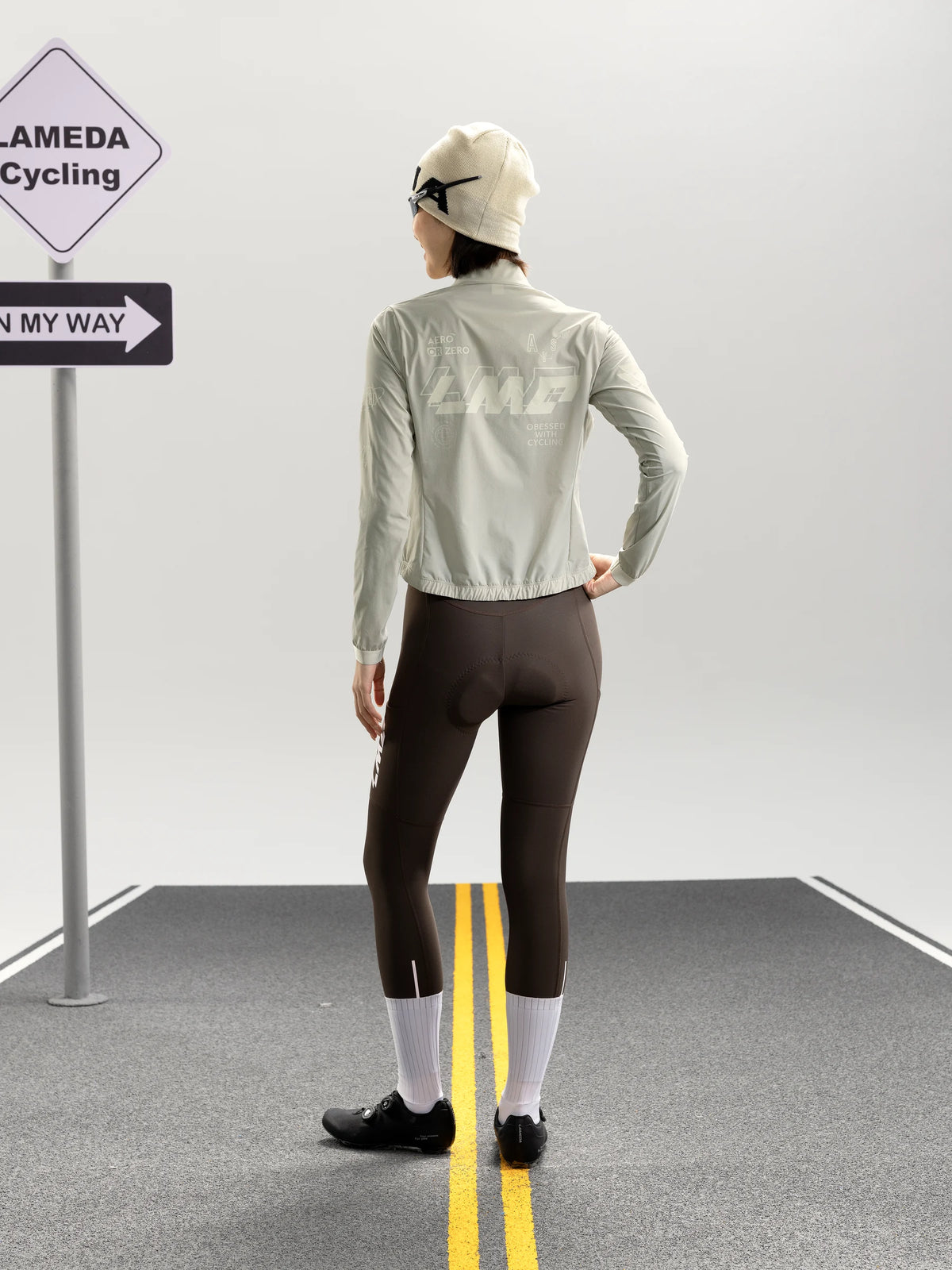 Women's Breeze Lightweight Cycling Windbreaker - Khaki