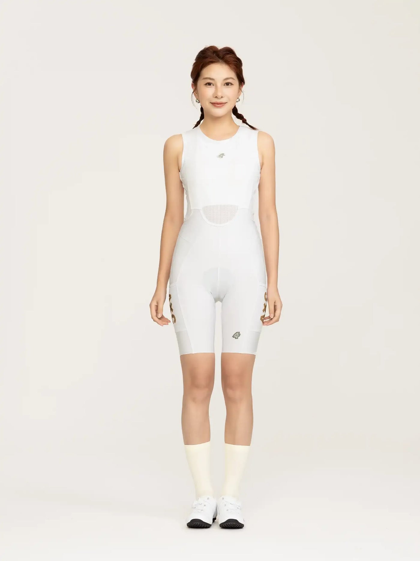 Vita ärmlösa heart feather cykelhängselshorts med nätpaneler och diskreta logotypdetaljer för kvinnor