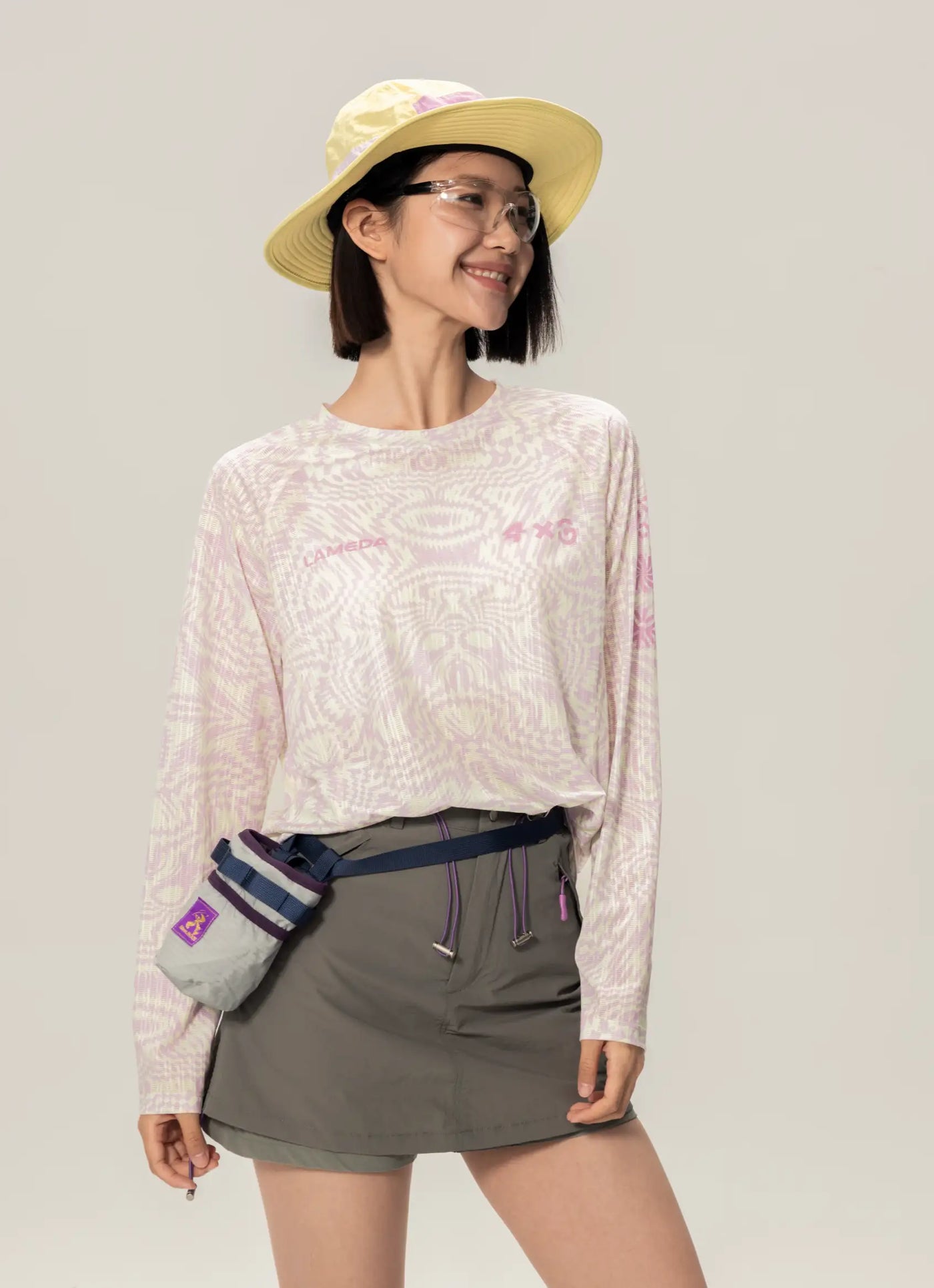 Ljusgrå a x c unisex lättviktig långärmad cykel-t-shirt med rosa broderi idealisk för daglig pendling
