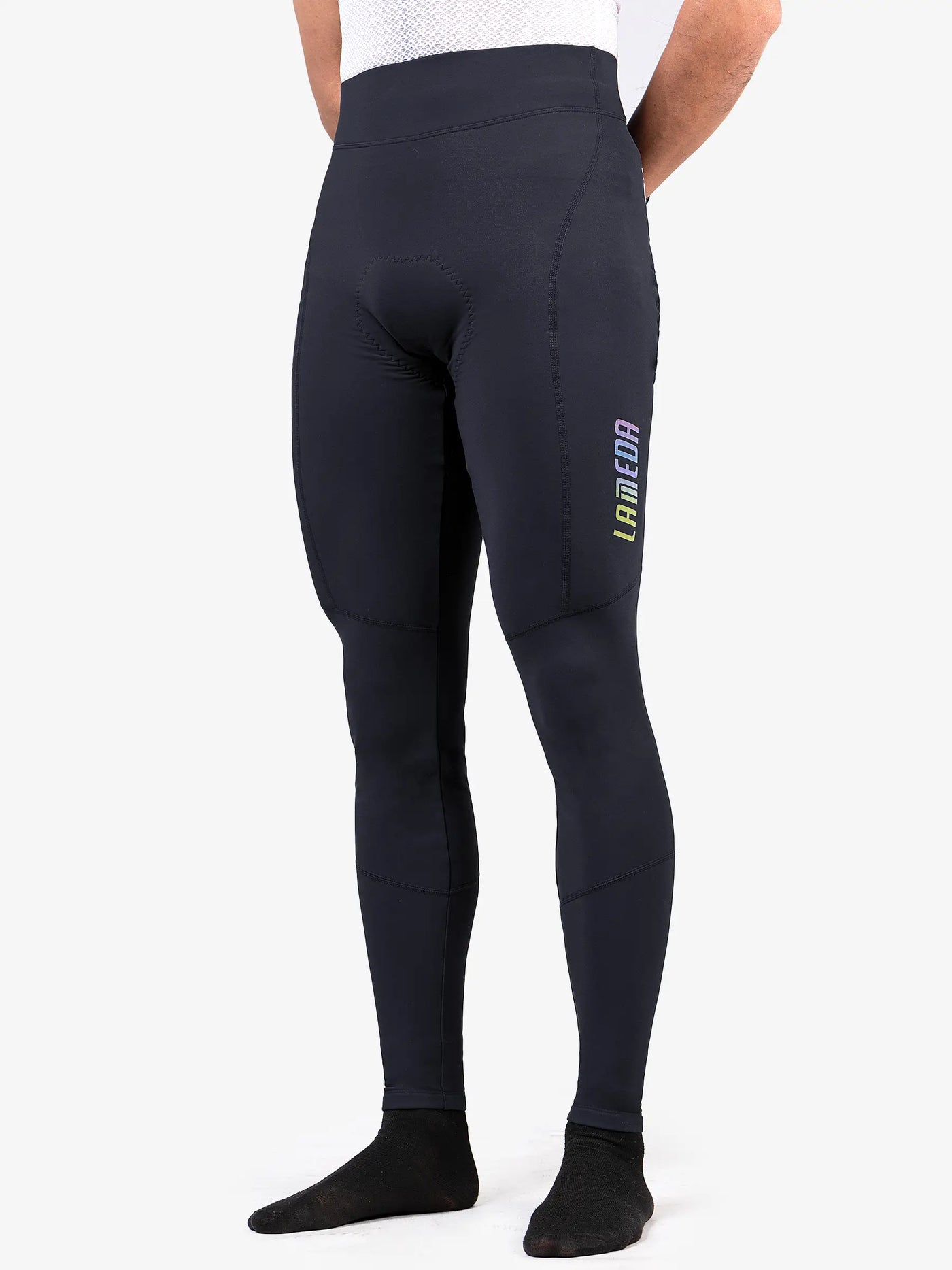 Future herrars termiska tights i svart lameca med subtilt neongrönt logo avsedda för tidig vinter
