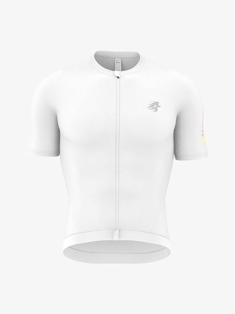 Vit kortärmad herrcykeltröja Realm med hel dragkedja och subtilt grått logo på bröstet av LAMEDA Realm
