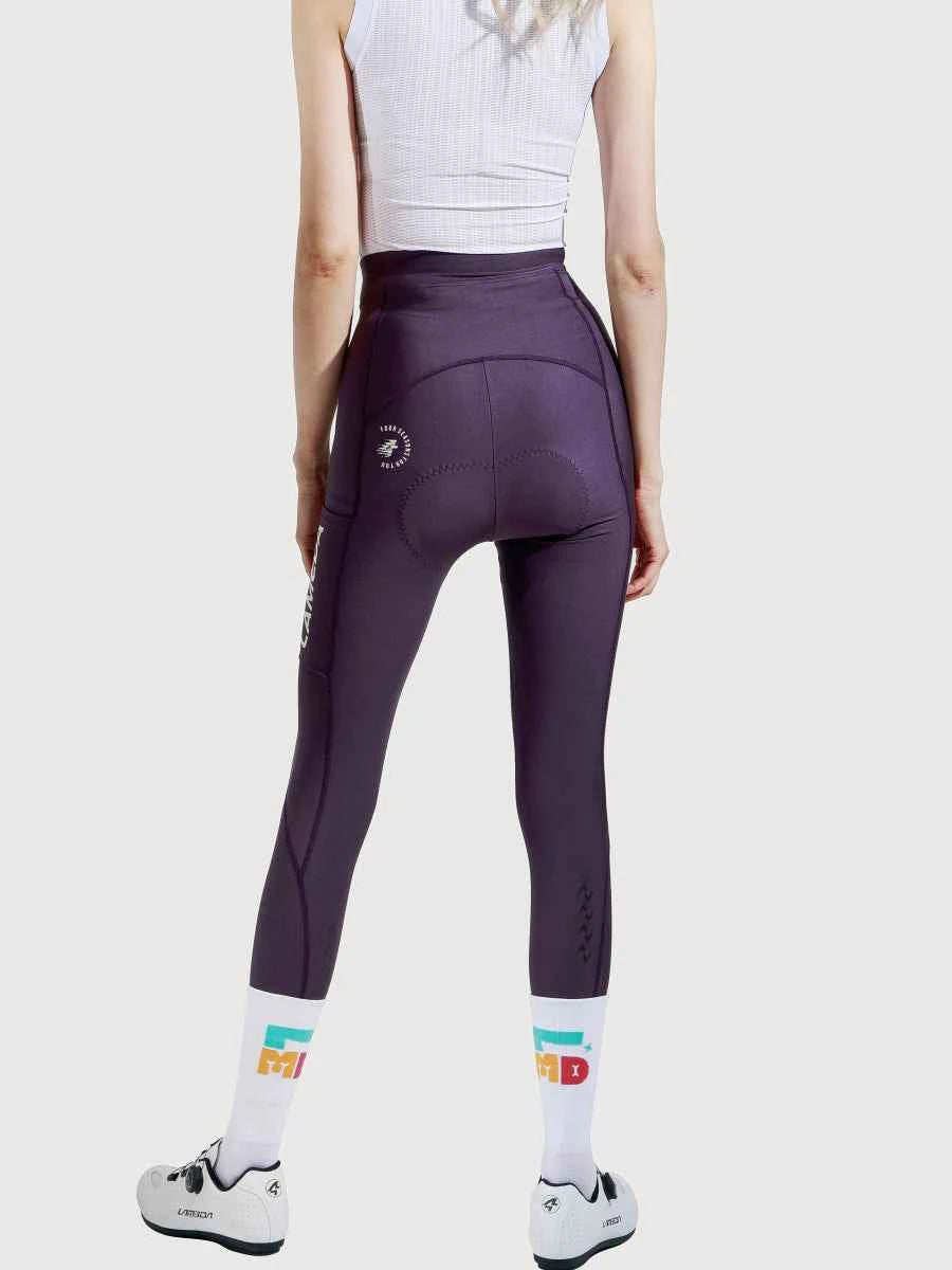 Release damcykeltights i meadow purple med vadderad sittzon och diskret märkning på låret
