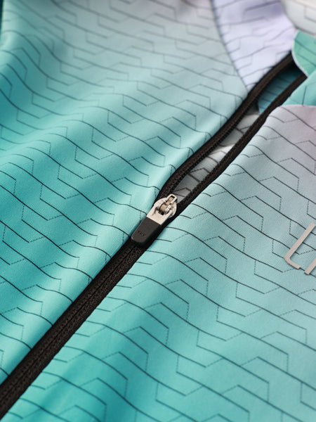 Cycling Skinsuit Versus Cycling Jersey Guide