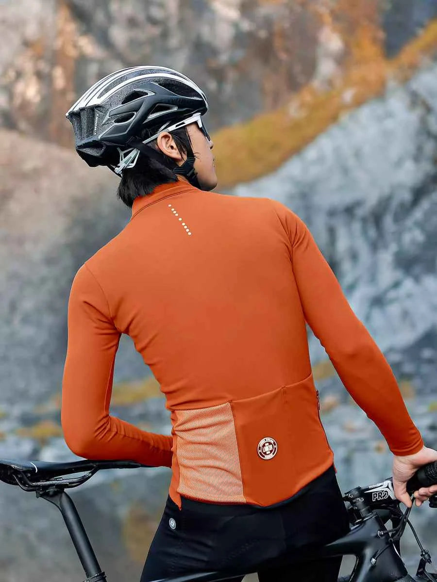 Bakifrån orange LAMEDA trascend fleecefodrad termisk herrcykeltröja med nätpanel och logotyp på nedre ryggen