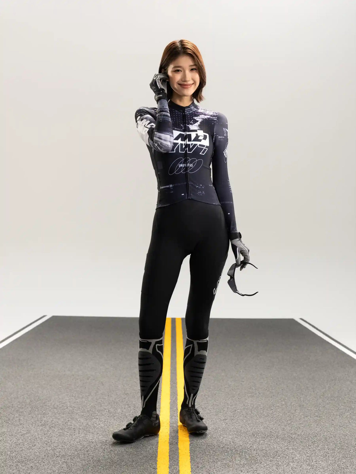 Wind Chaser Women's Thermal Bib Tights - Black